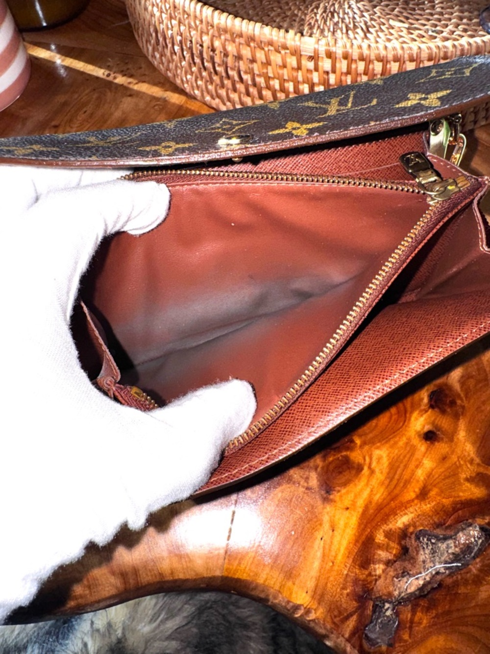 Louis Vuitton vintage Sarah long wallet monogram converted Crossbody 2008 - Picture 12 of 16
